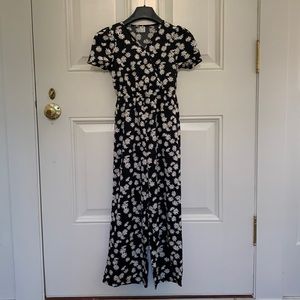 Daisy print black pant romper